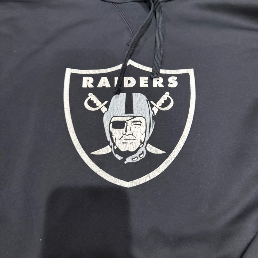 Men's Nike raiders therma fit hoodie size XL - Picture 2 of 3